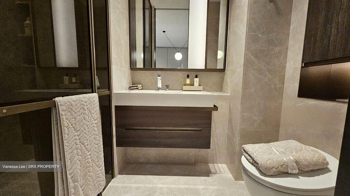 19 Nassim (D10), Apartment #565783281